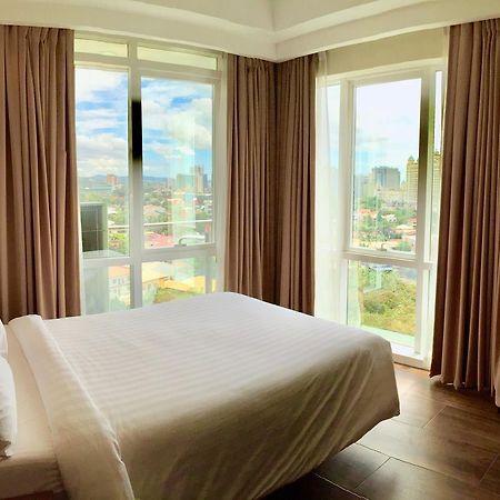 Padgett Place Prime Suites Cebu Esterno foto