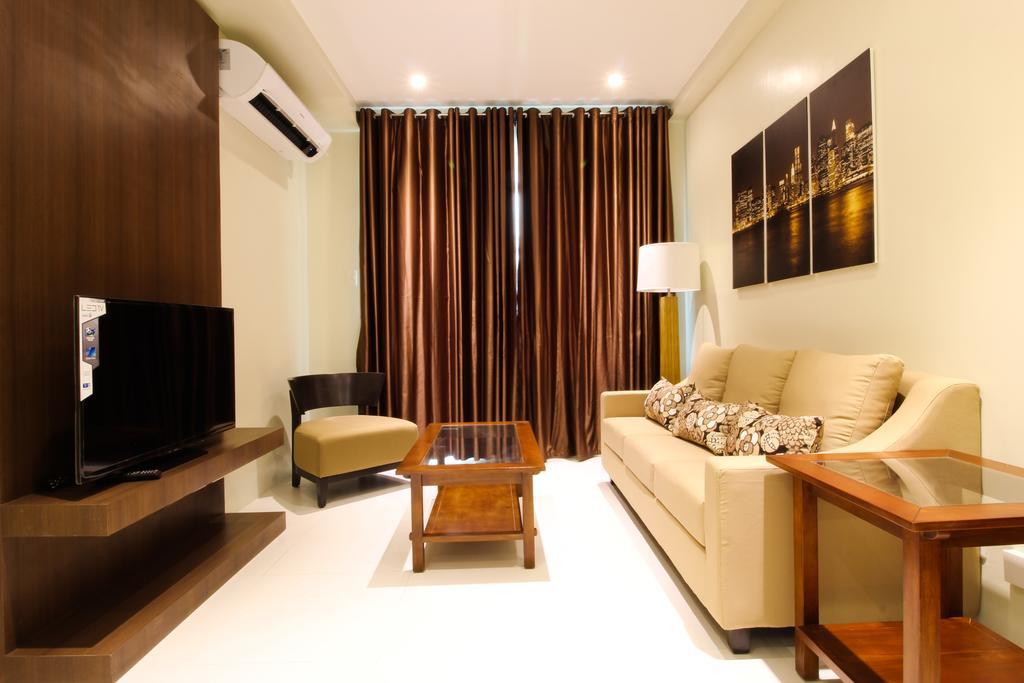 Padgett Place Prime Suites Cebu Esterno foto