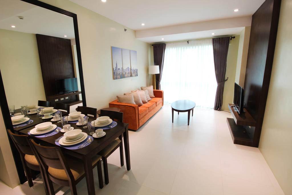 Padgett Place Prime Suites Cebu Esterno foto