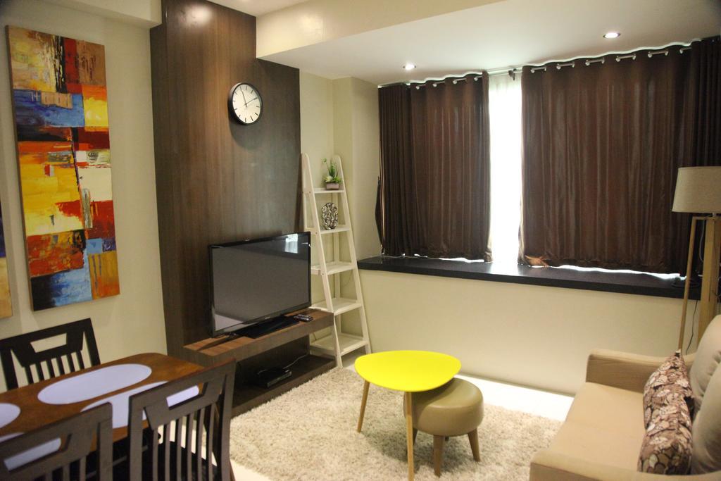 Padgett Place Prime Suites Cebu Esterno foto