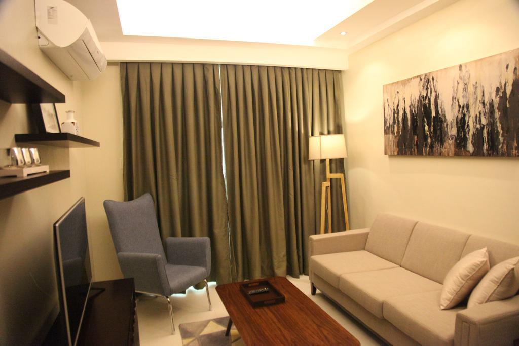 Padgett Place Prime Suites Cebu Esterno foto