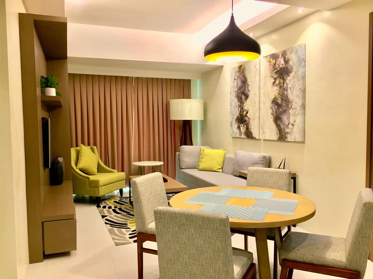 Padgett Place Prime Suites Cebu Esterno foto