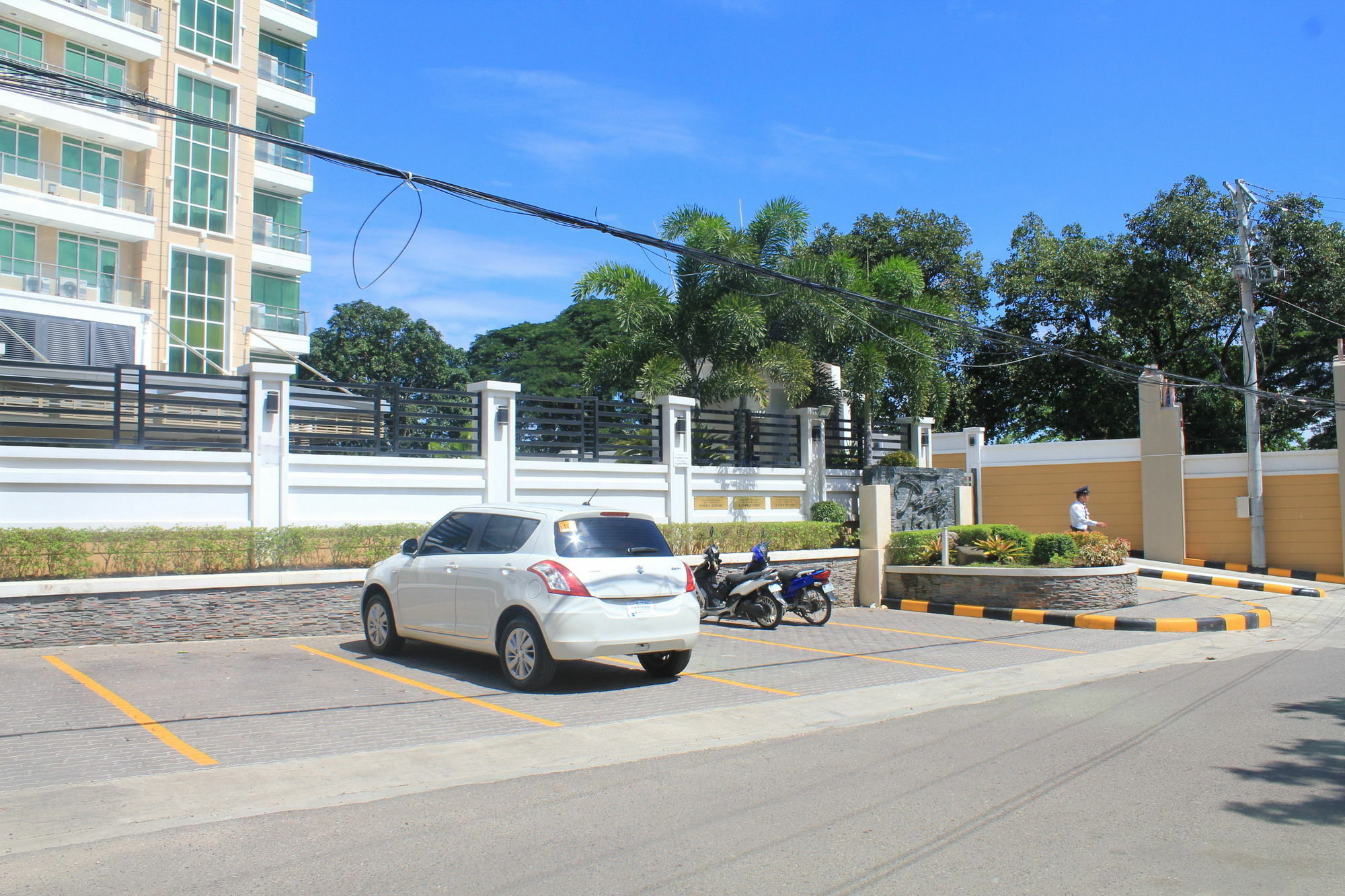 Padgett Place Prime Suites Cebu Esterno foto