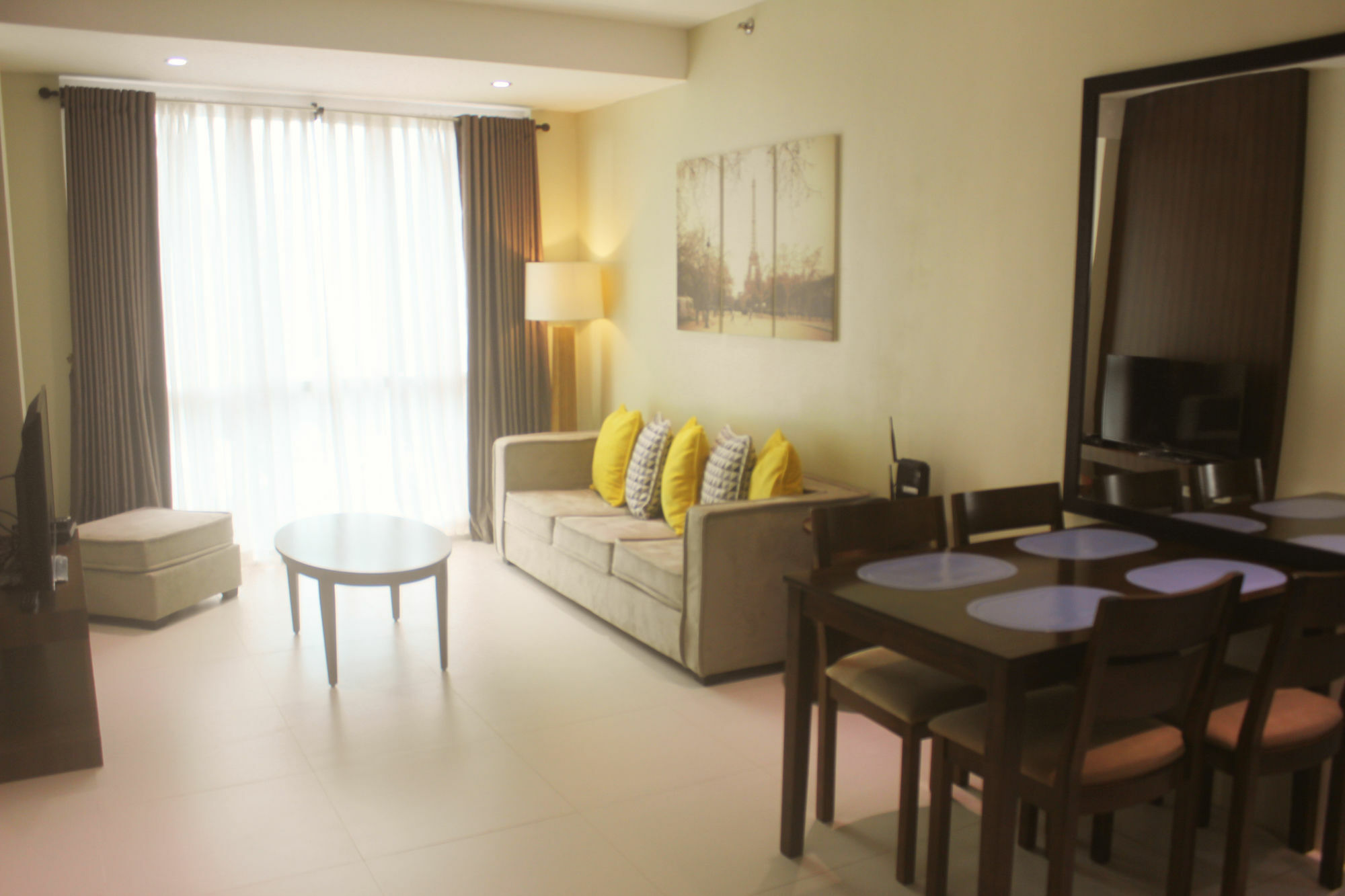 Padgett Place Prime Suites Cebu Esterno foto