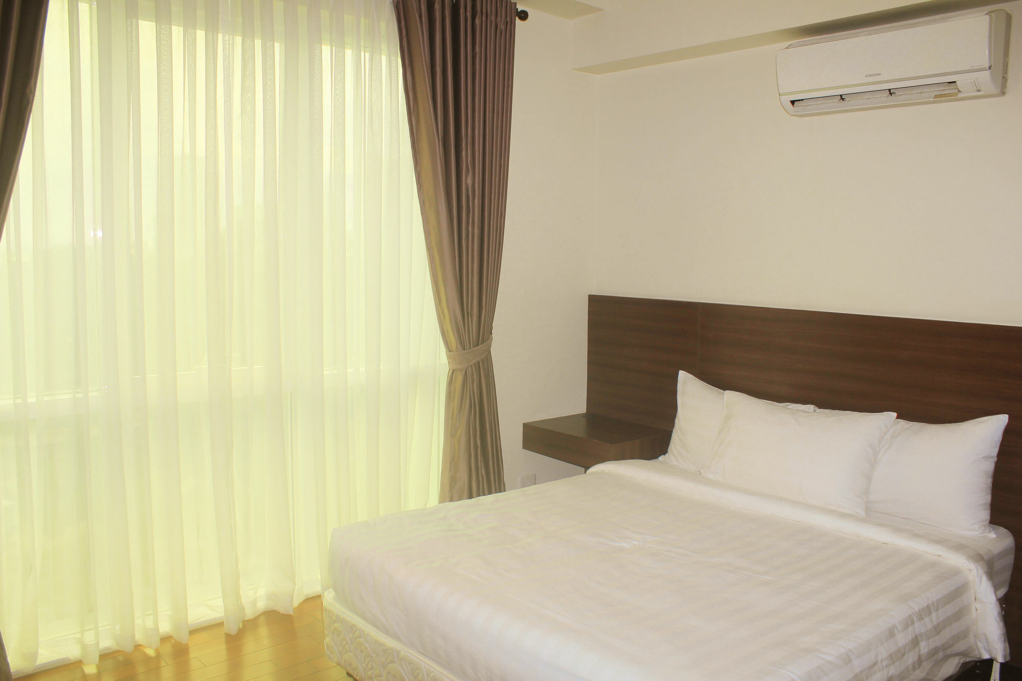 Padgett Place Prime Suites Cebu Esterno foto